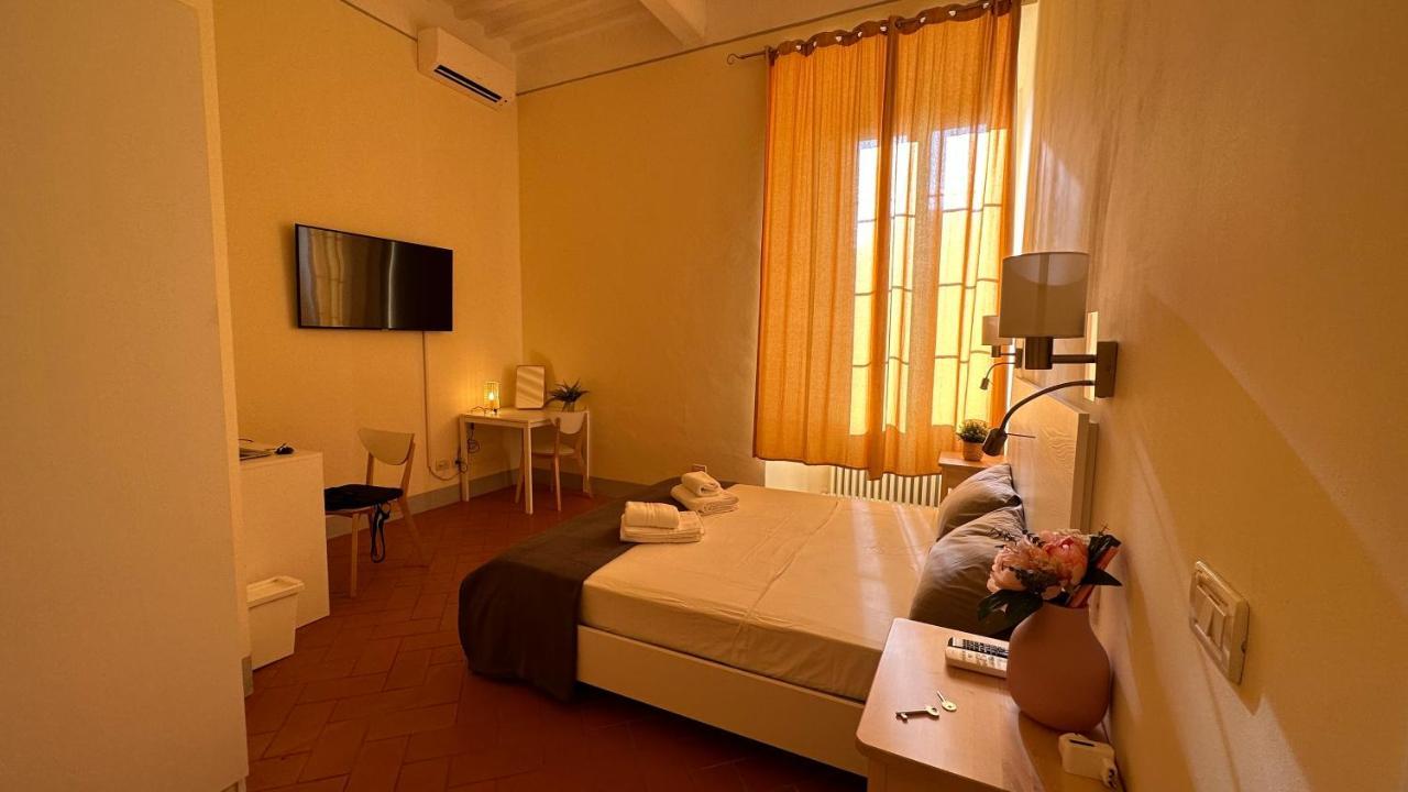بيزا B&B - Residenza D'Epoca Piazza Cairoli المظهر الخارجي الصورة